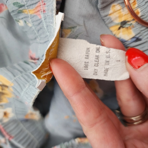 SURREALIST x VINTAGE 90's crinkle floral midi skirt heart buttons size 1 - Picture 13 of 13